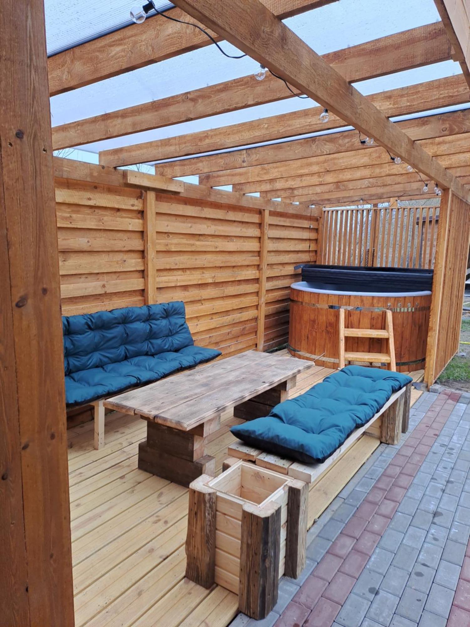 Bobrowe Zacisze - Domki Letniskowe Zarnowska Exterior foto